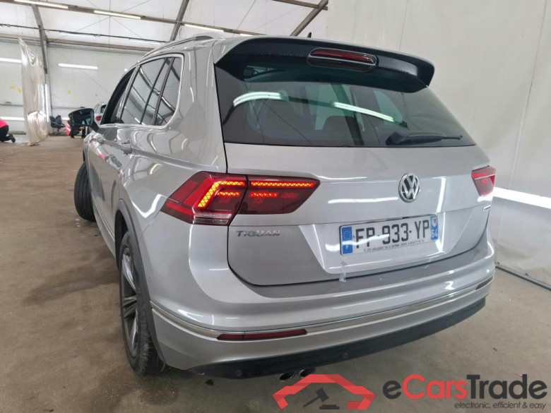 VOLKSWAGEN Tiguan / 2016 / 5P / SUV 2.0 TDI 150 DSG7 Carat Exclusive 4Motion #2