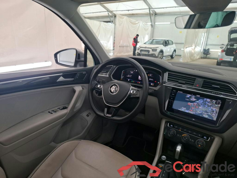 VOLKSWAGEN Tiguan / 2016 / 5P / SUV 2.0 TDI 150 DSG7 Carat Exclusive 4Motion #5