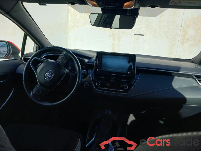 TOYOTA Corolla / 2019 / 5P / berlina con portón 1.8 125H ACTIVE TECH E-CVT #3