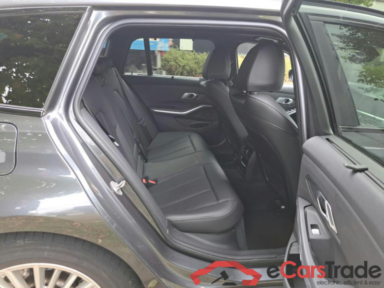 BMW 3 SERIES TOURING 2.0 330E (215KW) TOURING #6