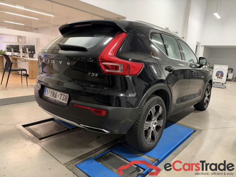 VOLVO XC40 1.5 T3 Inscription Geartronic #3