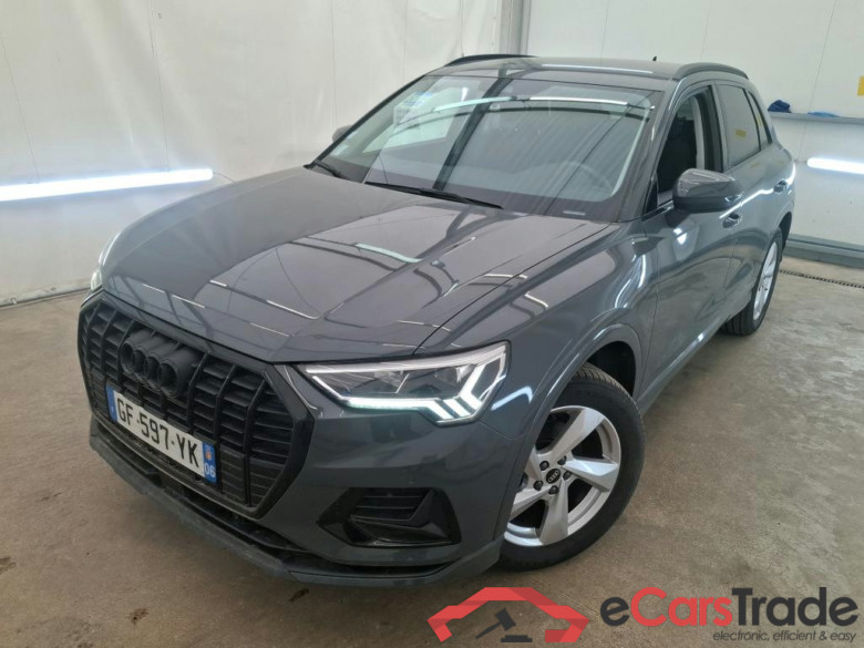 AUDI Q3 / 2018 / 5P / SUV 35 TFSI 150 MHEV S TRONIC DESIGN LUXE #2