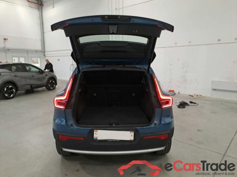 VOLVO XC40 / 2021 / 5P / SUV T5 RECHARGE PLUG-IN AUTO CORE #5