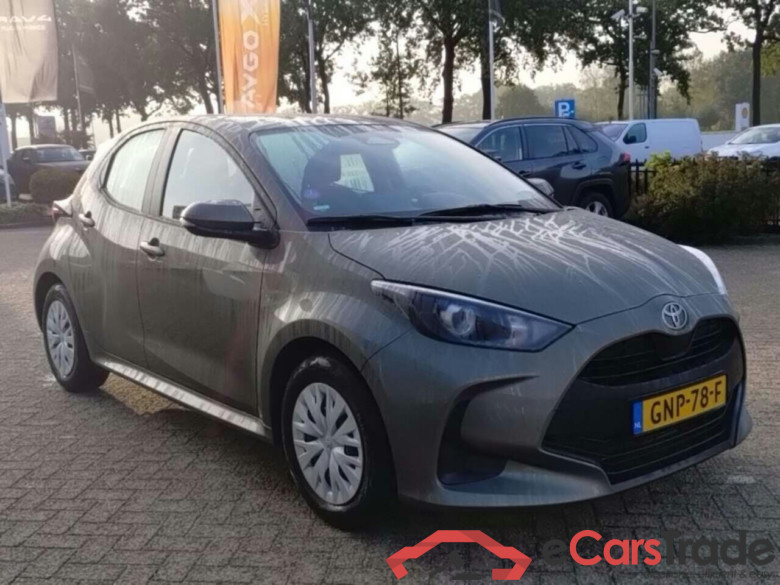 TOYOTA YARIS 1.5 Hybrid 115 Comfort #2